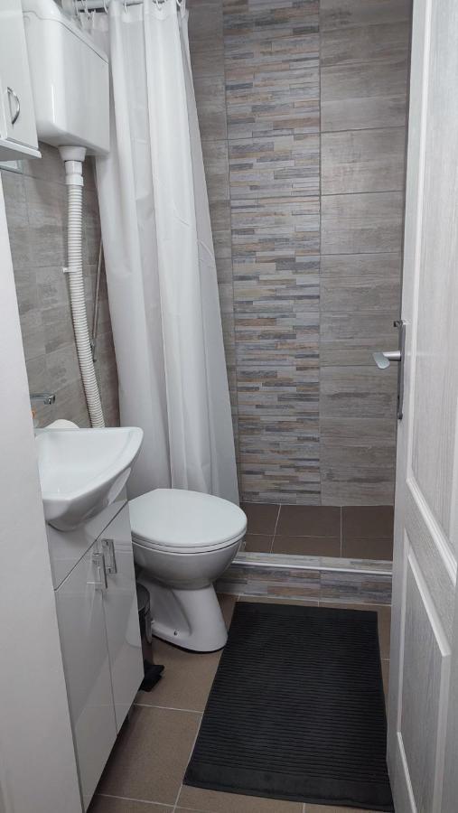 Airport Apartment Air Surčin المظهر الخارجي الصورة