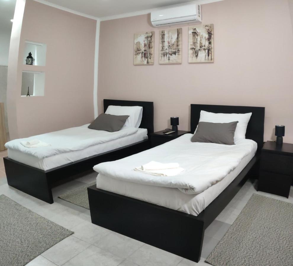 Airport Apartment Air Surčin المظهر الخارجي الصورة